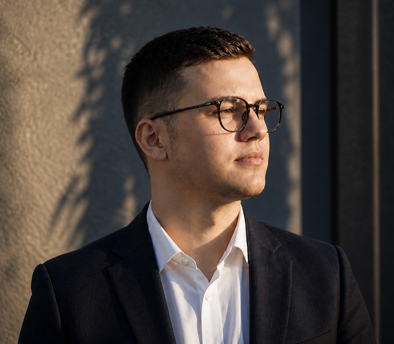 Adam Hodoši, vydavateľ Rannej Správy